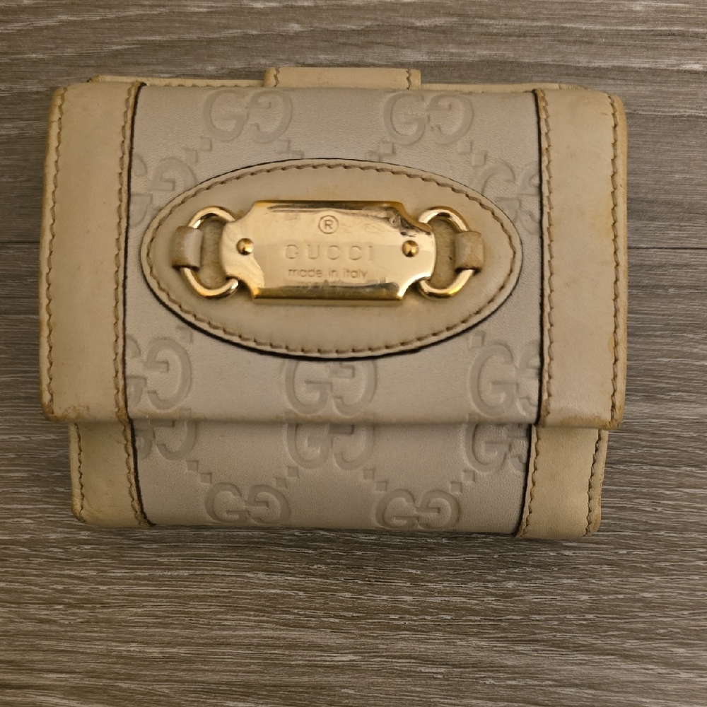 Gucci Beige Key & Card Holder with Gold Accents